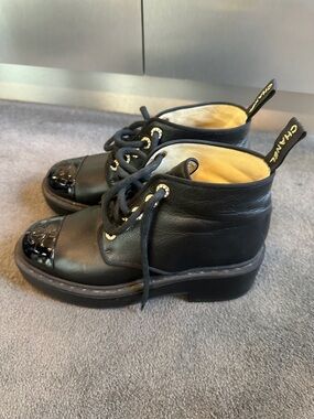 CHANEL Black Leather Lace-Up Ankle Boots with Patent Cap Toe